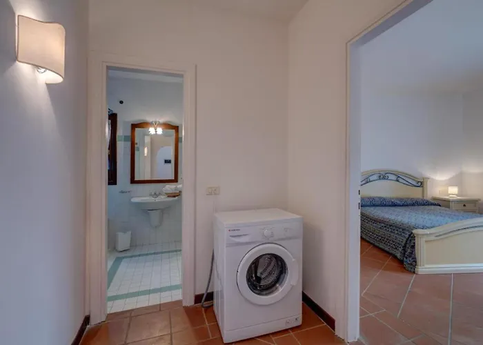 Charming Sea Villas-villa Sleeps 6in Shared Pool * Punta de su Torrione