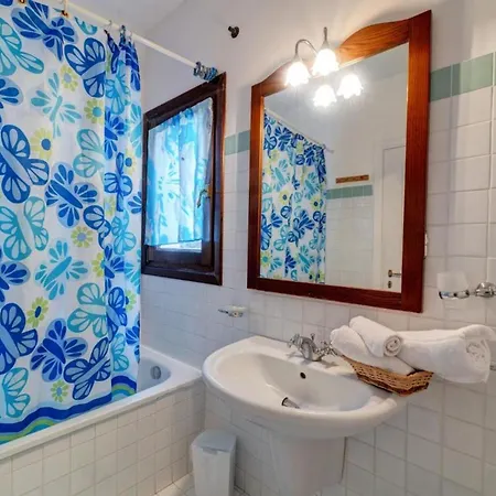 Charming Sea Villas-villa Sleeps 6in Shared Pool アパート *