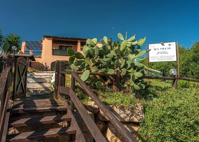 Charming Sea Villas-villa Sleeps 6in Shared Pool Punta de su Torrione